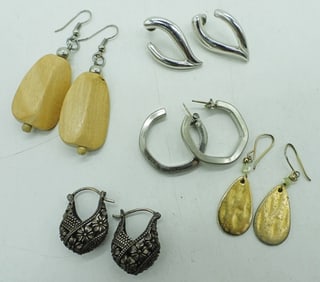 (5) PAIR MODERN PIERCED EARRINGS