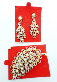 MATCHING VTG BROOCH & EARRINGS