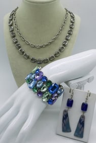 (4) SILVER TONE LADIES JEWELRY SET