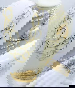 4 GOLD TONE LADIES FASHION JEWELRY