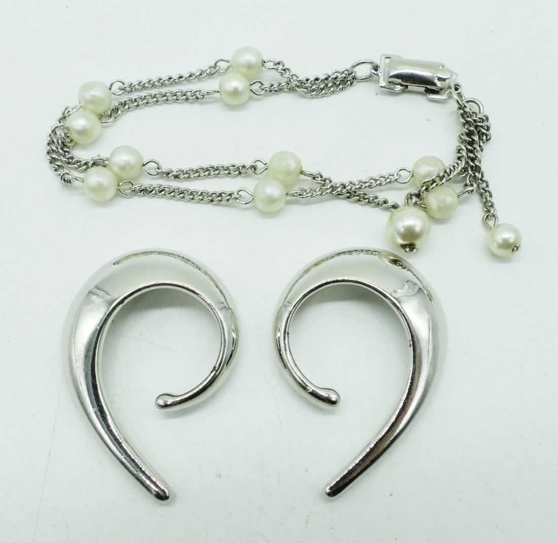 CORO EAR CUFFS & BRACELET: CORO SILVER TONE EAR CUFFS & BRACELET 7".