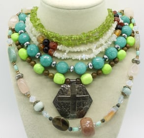 (5) FUN GEMSTONE  NECKLACES