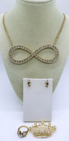 4 PIECE GOLD TONE  TEEN JEWELRY LOT