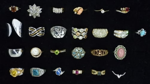 (25) FASHION RINGS