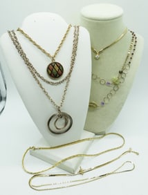 (6) FASHION NECKLACES - GOLD TONES