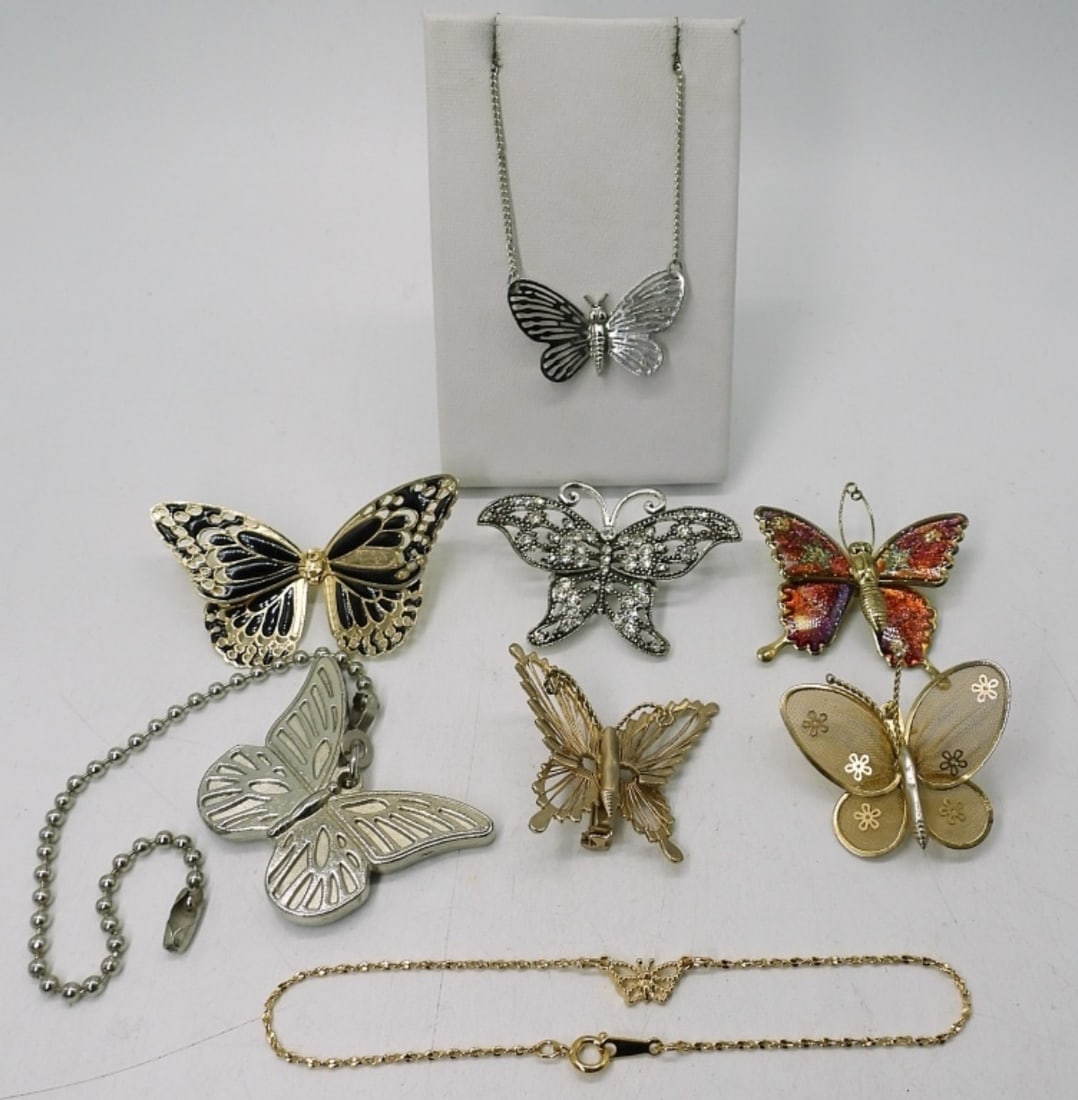 (8) BUTTERFLY PINS & PENDANTS: FOUR PINS. ONE LOOSE PENDANT. ONE PENDANT ON A 14" CHAIN. ONE 9" ANKLET.