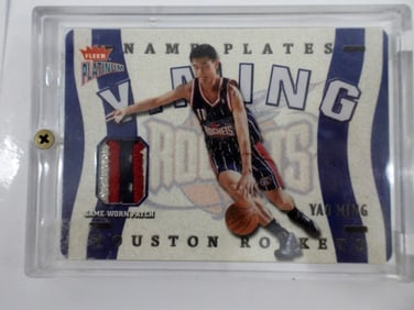 163/290 YAO MING 02-03 FLEER JERSEY
