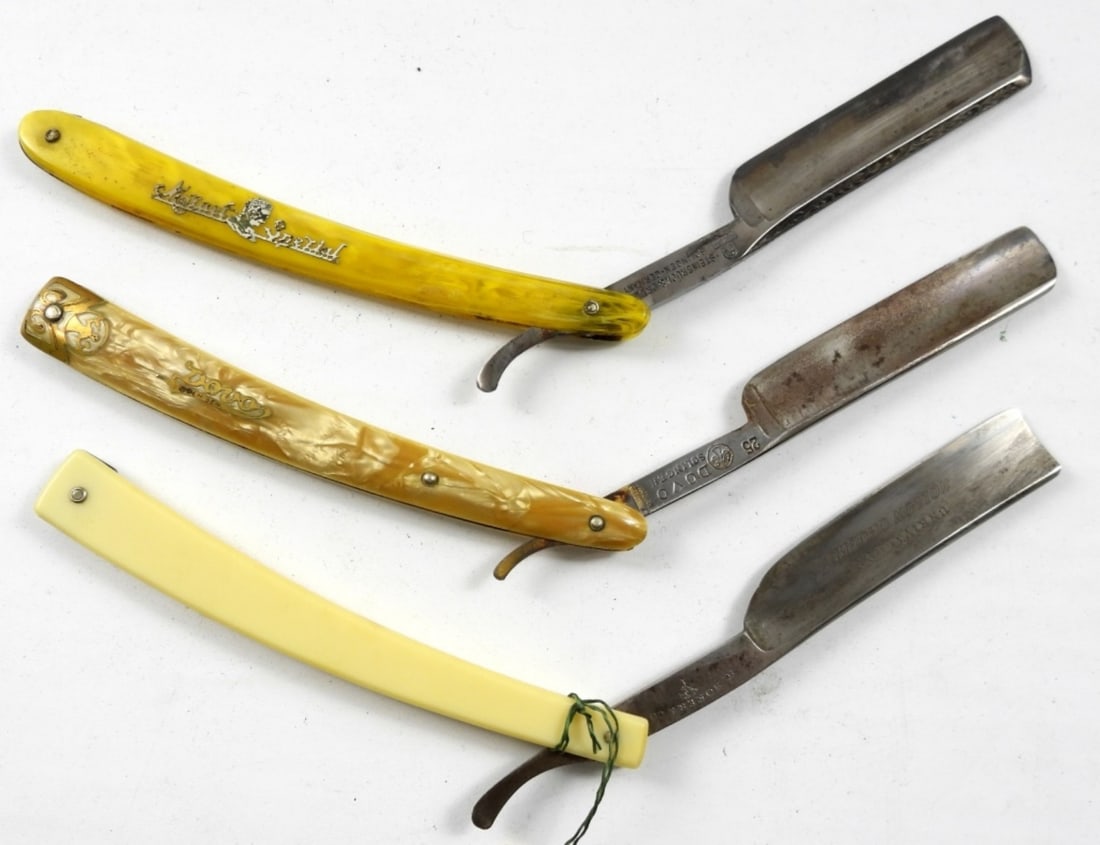 (3) GERMAN ANTIQUE STRAIGHT RAZORS (1 of 4)