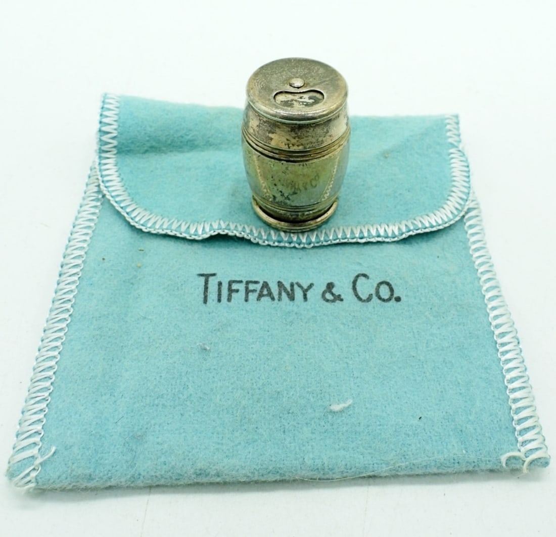 TIFFANY & CO MAKERS 925 PILL CASE 1962 (1 of 3)
