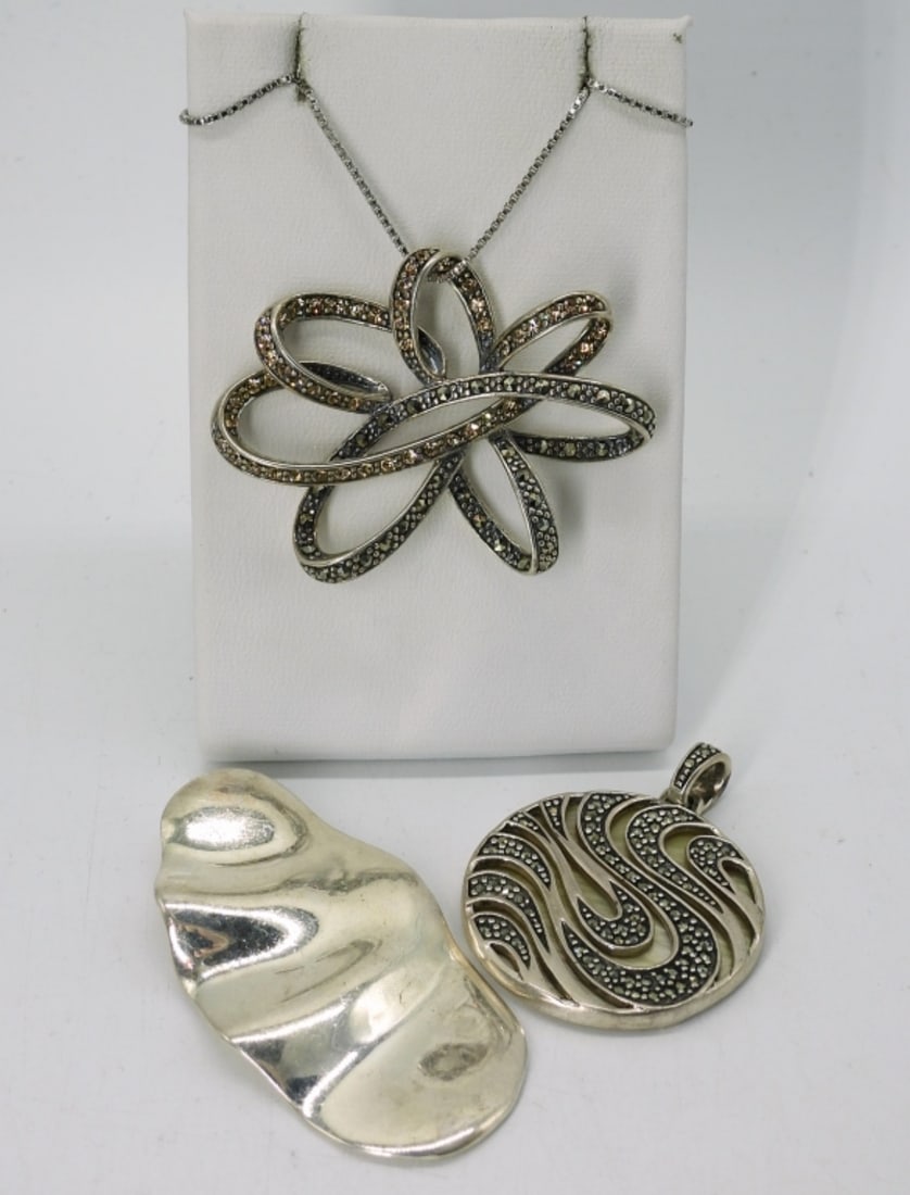 (3) BEAUTIFUL PENDANTS & CHAIN 925 (1 of 2)