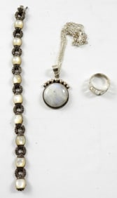 LADIES MOON STONE NECKLACE & MORE