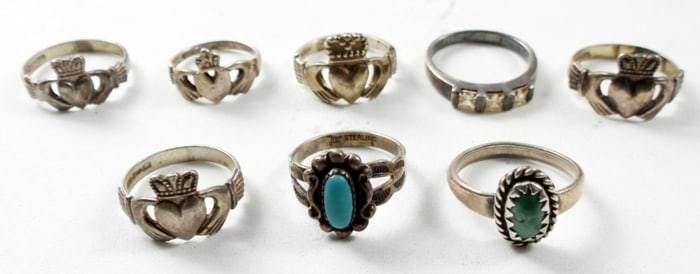 (8) PETITE STERLING RINGS