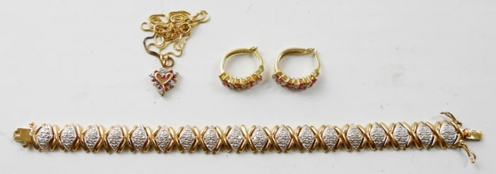 LADIES  GOLD TONE STERLING RUBY SET