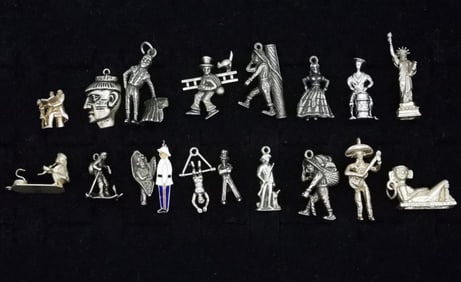 (18) STERLING VTG CHARMS