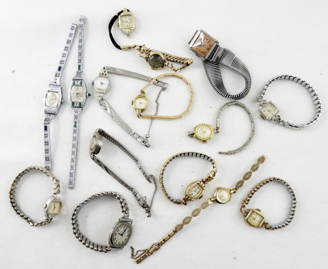 BROKEN / DAMAGED VTG LADIES WATCHES: 15 VINTAGE / ANTIQUE LADIES WATCHES. BROKEN GLASS, BROKEN BANDS, MISSING CLASPS, TWISTED BANDS. GREAT FOR PARTS / REPAIRS -NOT TESTED AS TO WORKING OR NOT!-