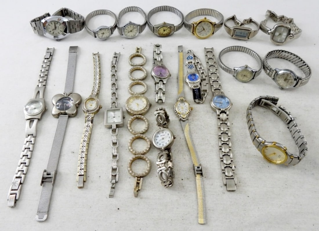 (20) LADIES SILVER TONE MODERN WATCHES (1 of 3)