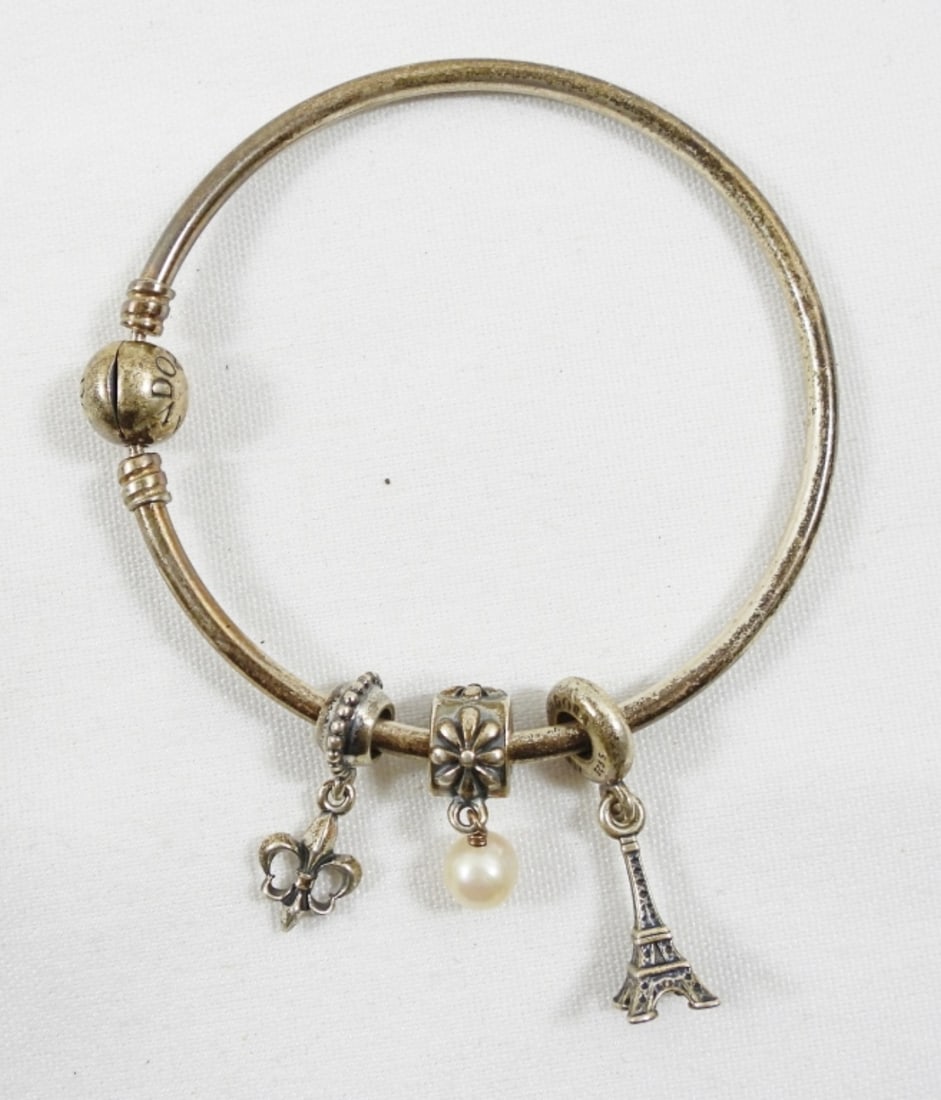 EARLY PANDORA 925 BRACELET w/3 CHARMS: (12 DWT)