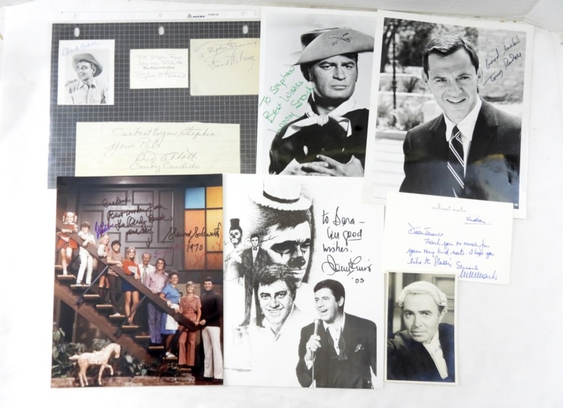 (11) VTG AUTOGRAPHS & PHOTOS (1 of 3)