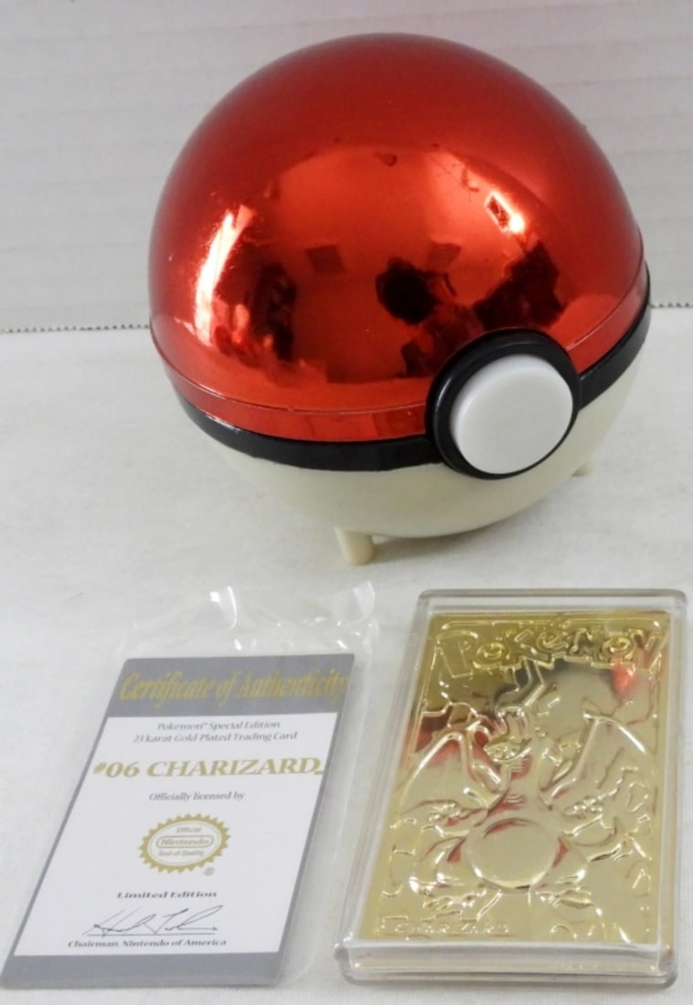 CHARIZARD GOLD BAR CARD POKEMON BALL: 1999 POKEMON GOLD BAR #06 CHARIZARD POKEMON BALL, SLIGHT WEAR ON POKEMON BALL, GOLD CARD AND CERTIFICATE IN ORIGINAL PACKAGING