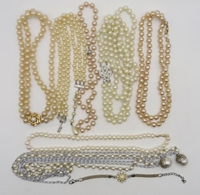 (8) FAUX PEARL PIECES