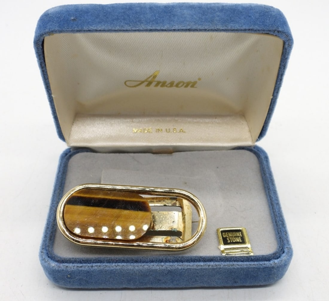 VINTAGE TIGERS EYE MONEY CLIP: VINTAGE GOLD TONE TIGERS EYE GEMSTONE MONEY CLIP. 2" LONG.