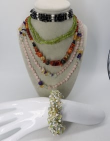 NATURAL GEMSTONE NECKLACES +