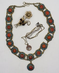 VTG NECKLACES & BROOCH