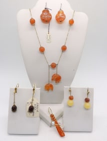 AMBER & CARNELIAN JEWELRY