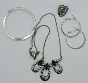 4 PIECE SILVER TONE FASHION JEWELRY