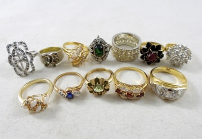(12) VTG RINGS