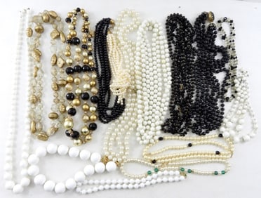CLASSIC BLACK, WHITE & GOLD TONE NECKLACE LOT