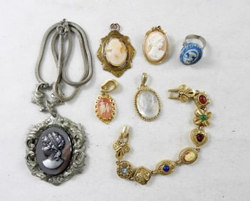 VTG CAMEO LOT (PENDANTS, RING & BRACELET)