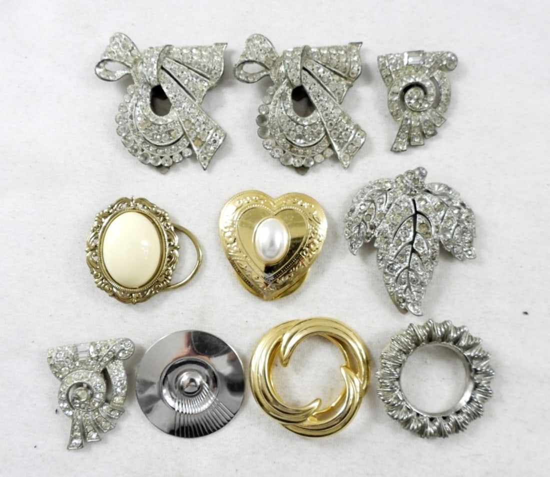 SPARKLING VTG SCARF CLIP ASSORTED LOT (10) (1 of 2)