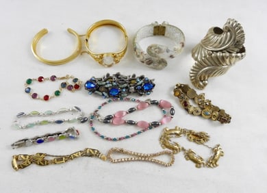 LADIES FASHION BRACELET MIX LOT (14)