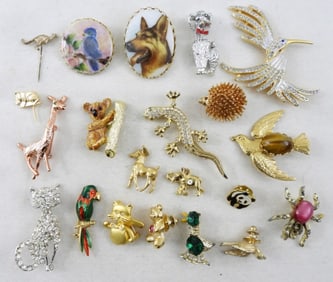 VTG BROOCH LOT: ANIMALS (18)