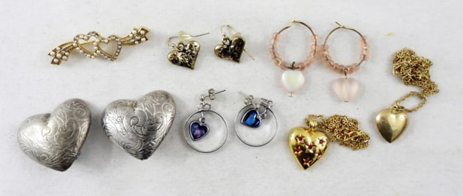 FUN HEART JEWELRY ASSORTED LOT