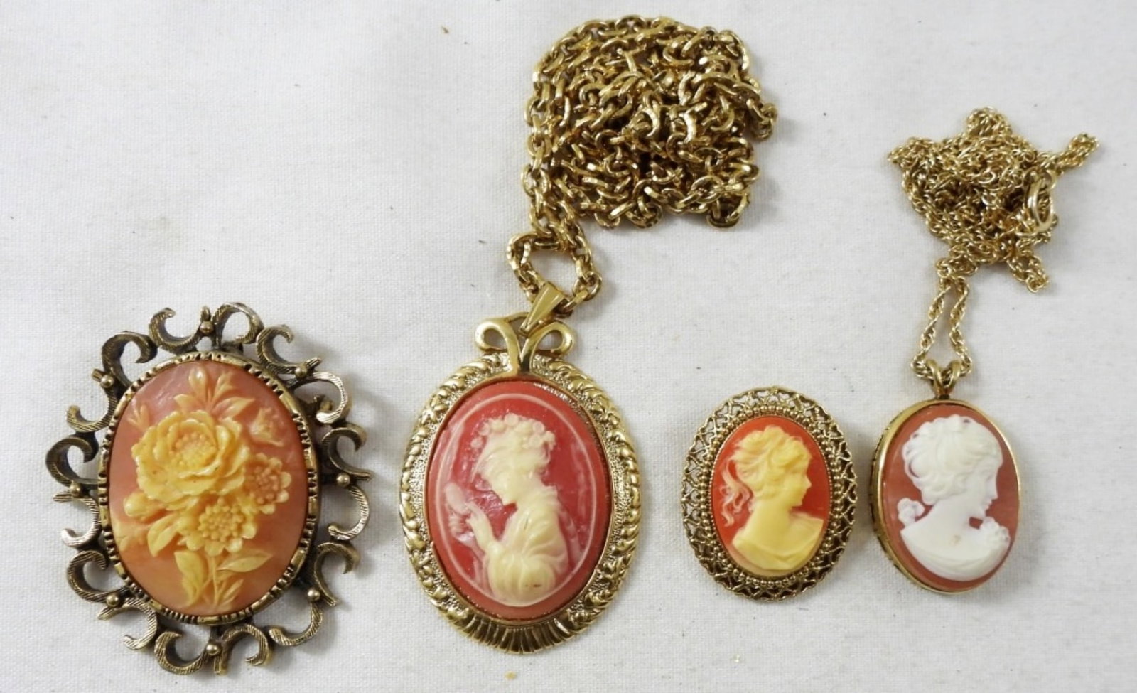 CAMEO JEWELRY LOT - PRETTY!: (2) NECKLACES 28" LONG & (2) PINS