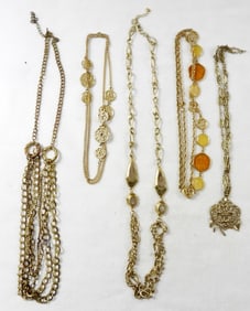 (5) LONG FASHION NECKLACES