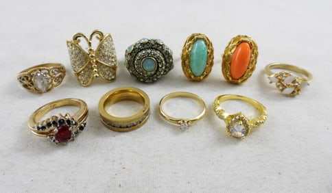 (10) FASHION RING LOT