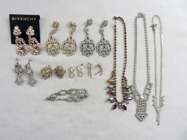 (11) FASHION RHINESTONE LOT