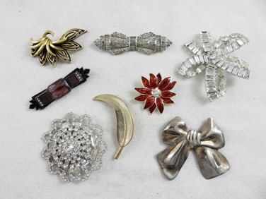 (8) VTG BROOCH LOT