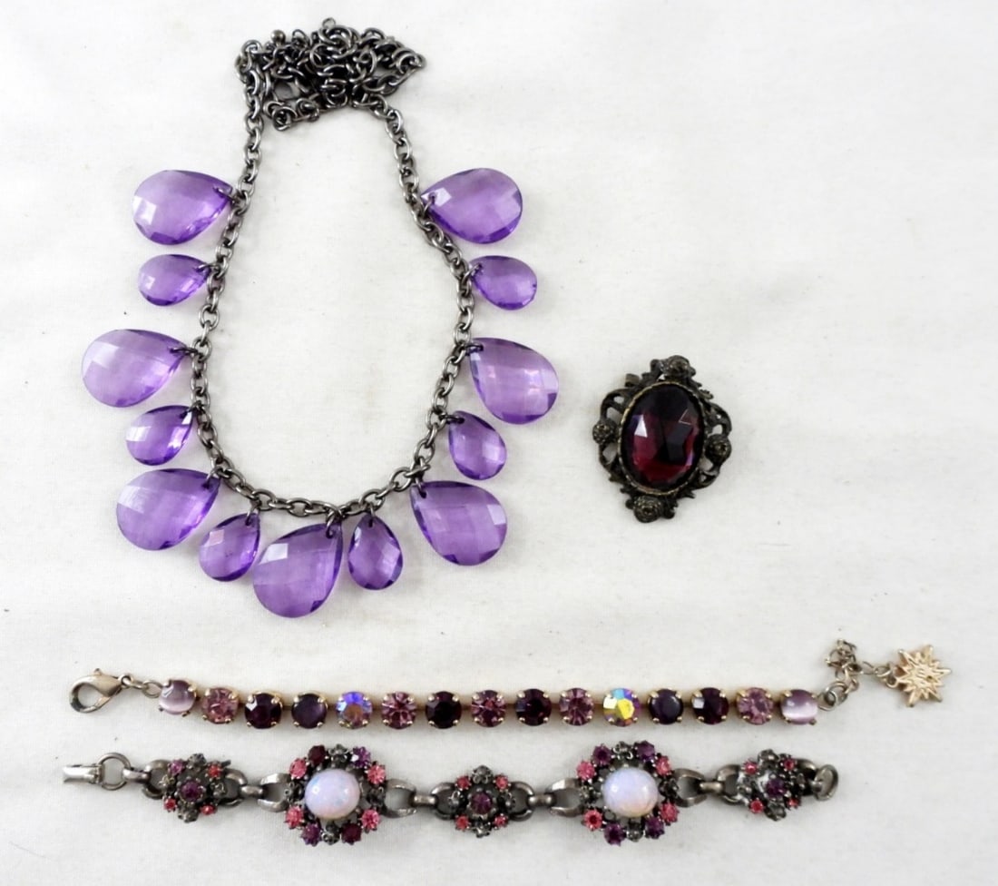 (4) VTG PURPLE FASHION JEWELRY (1 of 2)