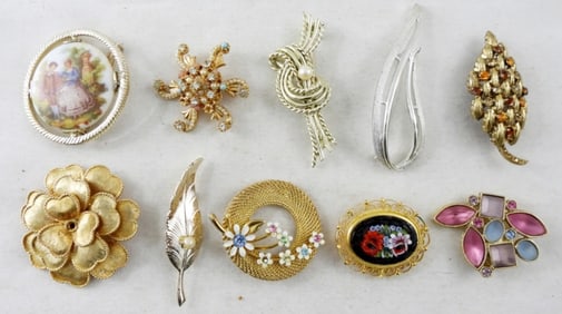 (10) VTG BROOCH LOT