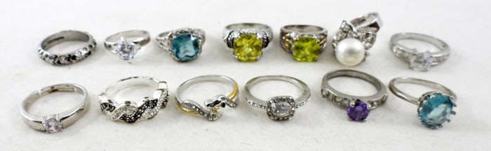 FASHION RINGS