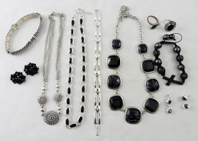 (10)BLACK RHINESTONE FASHION LOT