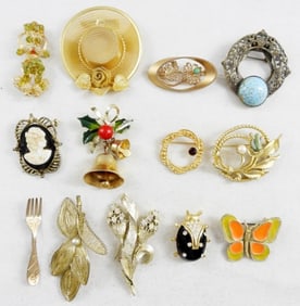 VTG GOLD TONE BROOCHES LOT (11)
