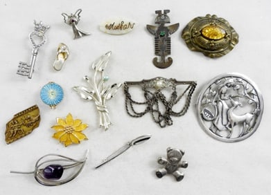 MIXED LOT VINTAGE BROOCHES