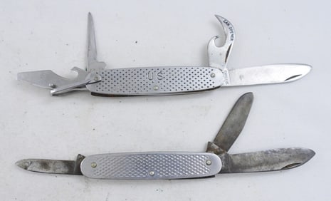 (2) U.S. ARMY MULTI-TOOL MILITARY LOT