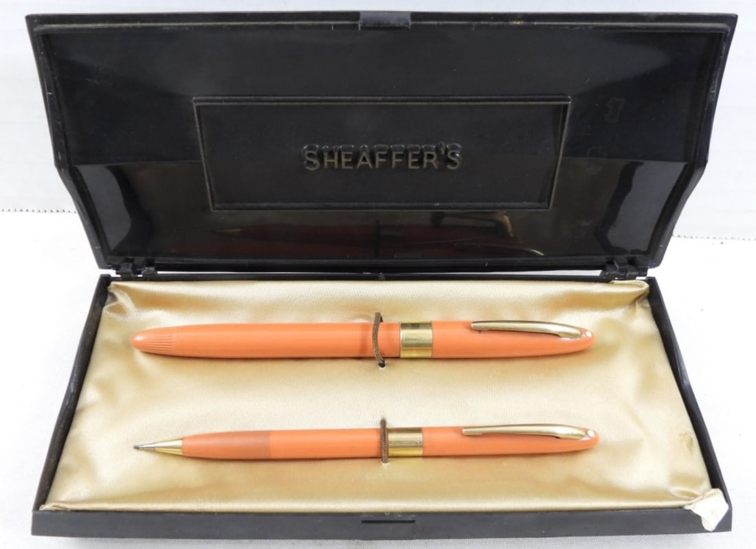 VTG SHEAFFER FOUNTAIN PEN & PENCIL SET (1 of 2)