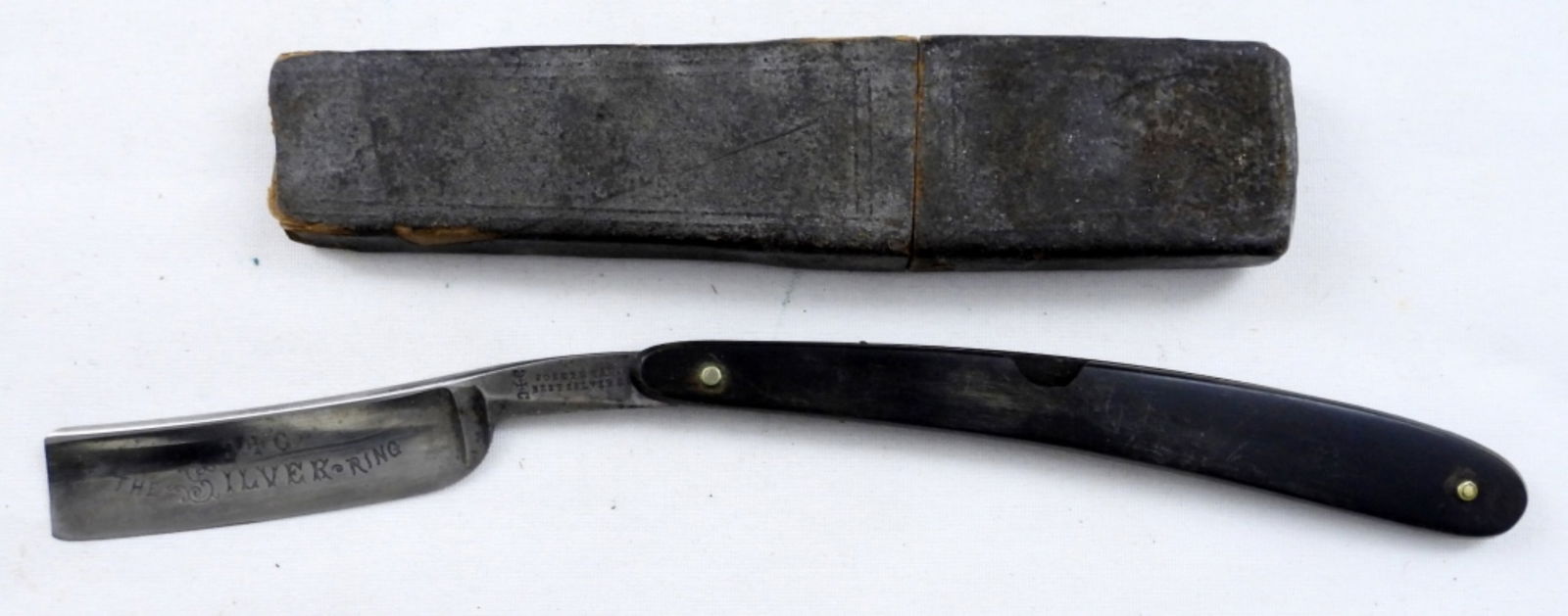 VINTAGE BEST SILVER STEEL STRAIGHT RAZOR (1 of 3)